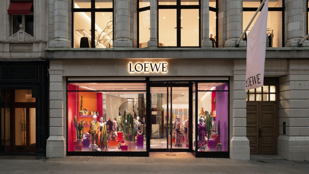 Brand Loewe