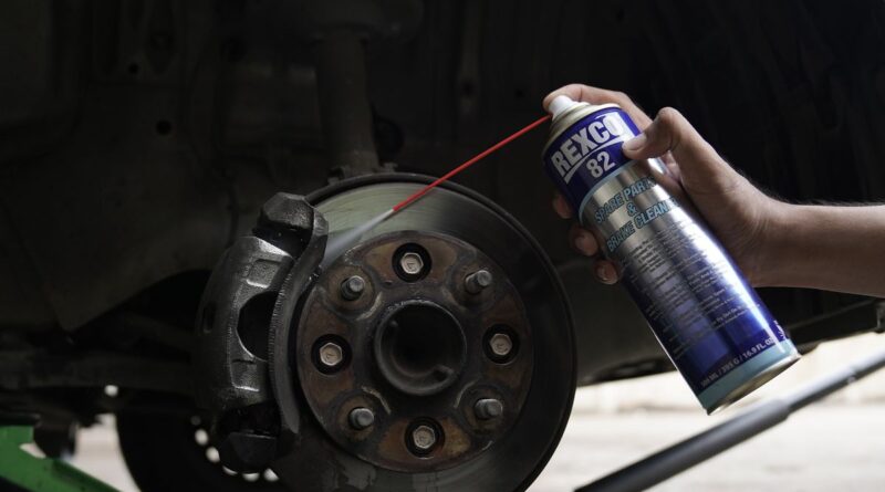 Khasiat Brake Cleaner Dapat Membersihkan Rem Dengan Efektif