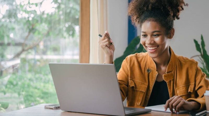 Referensi Laptop Mumpuni Yang Cocok Untuk Mahasiswa