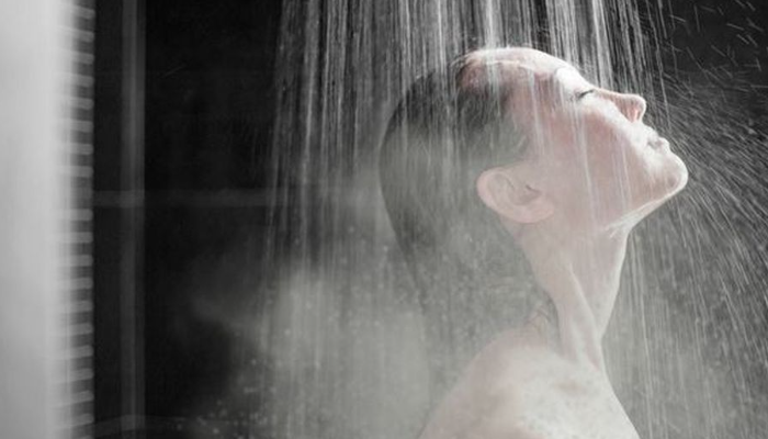 Mandi Pada Malam Hari Dapat Membuat Tidur Lebih Nyenyak