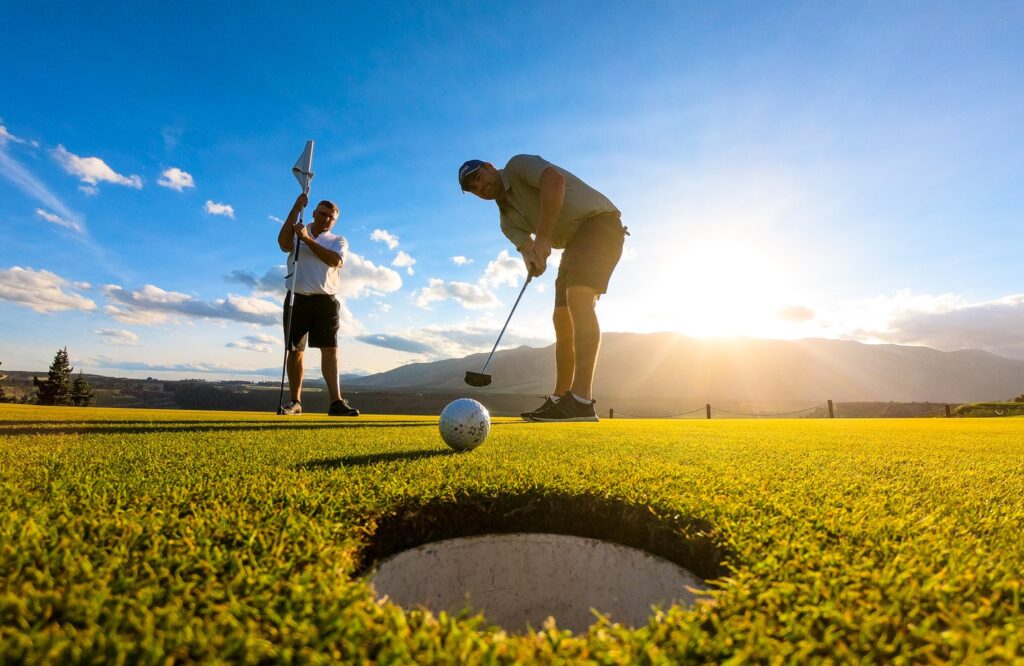 Peran Posisi Tubuh Dalam Pukulan Golf Yang Sukses