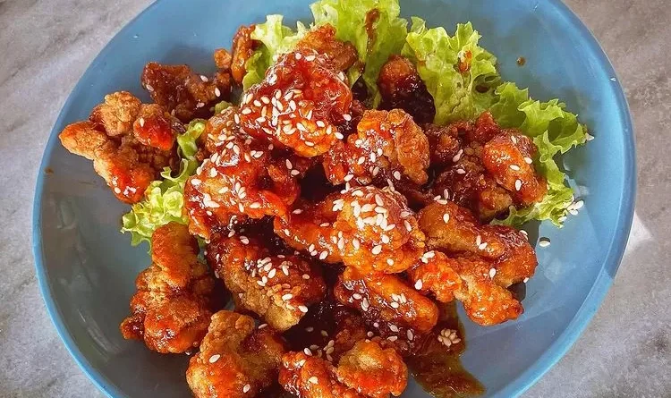 Korean Chicken Popcorn, Pedas Dan Manisnya Tidak Monoton