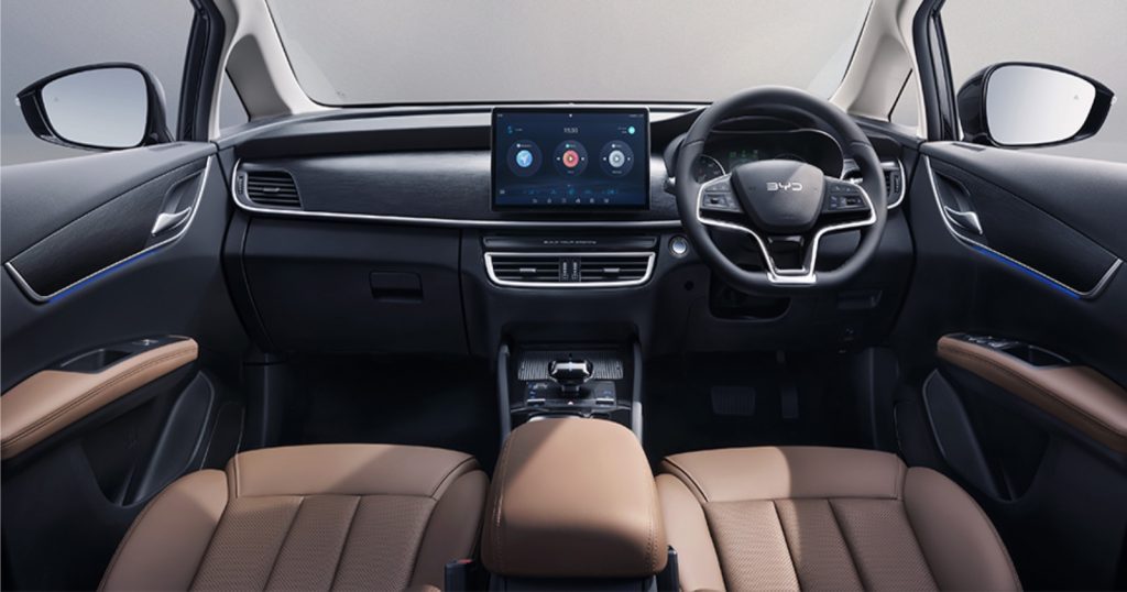 Keunggulan BYDM6 Superior Seven Seater Yang Canggih