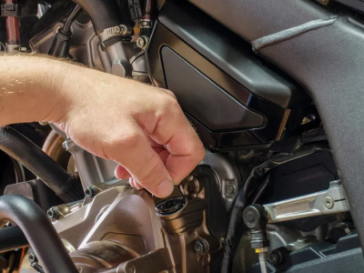 Oli Motor Bisa Stres, Ini Penyebabnya