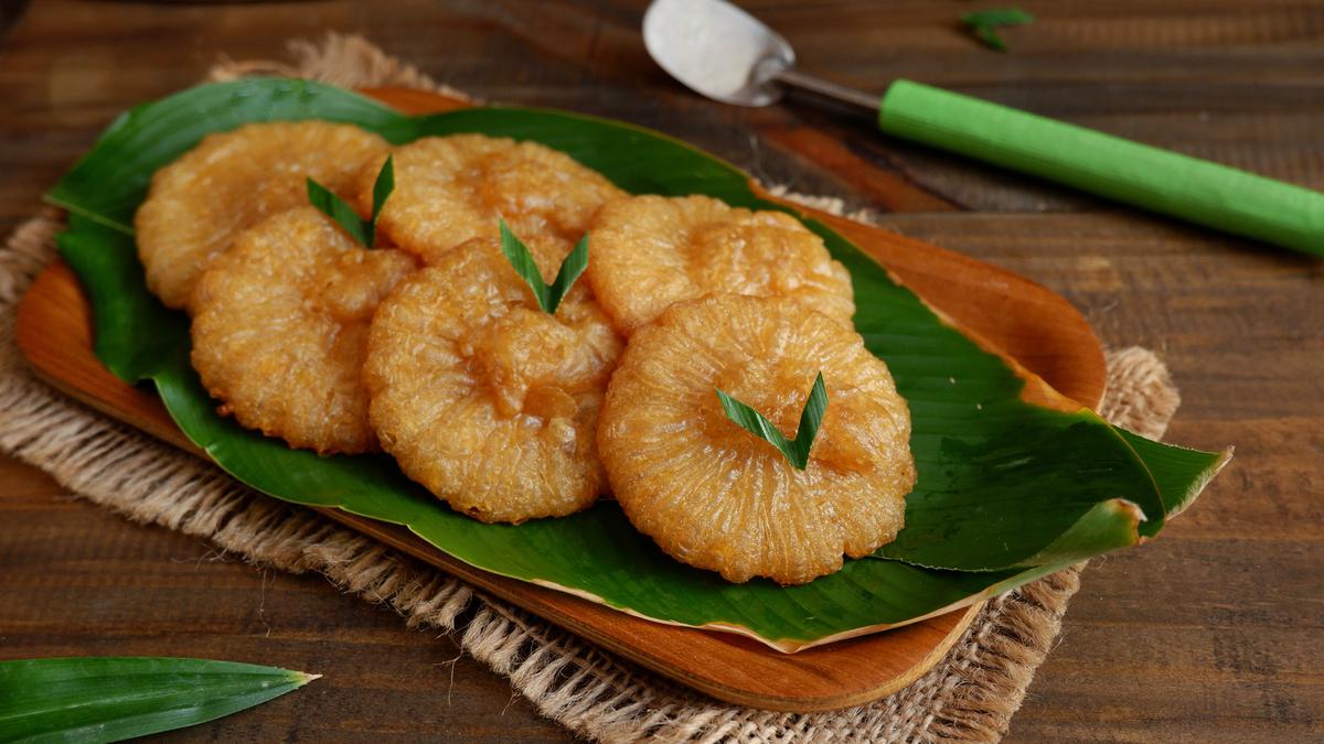 Kue Cucur Kelezatan Tradisional Yang Tetap Digemari