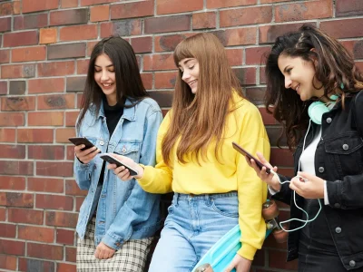 Beberapa Kebiasaan Konsumtif Gen Z Yang Bermasalah