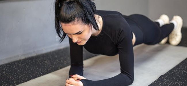 Mau Sixpack Tanpa Nge Gym? Pahami Gerakan Ini!