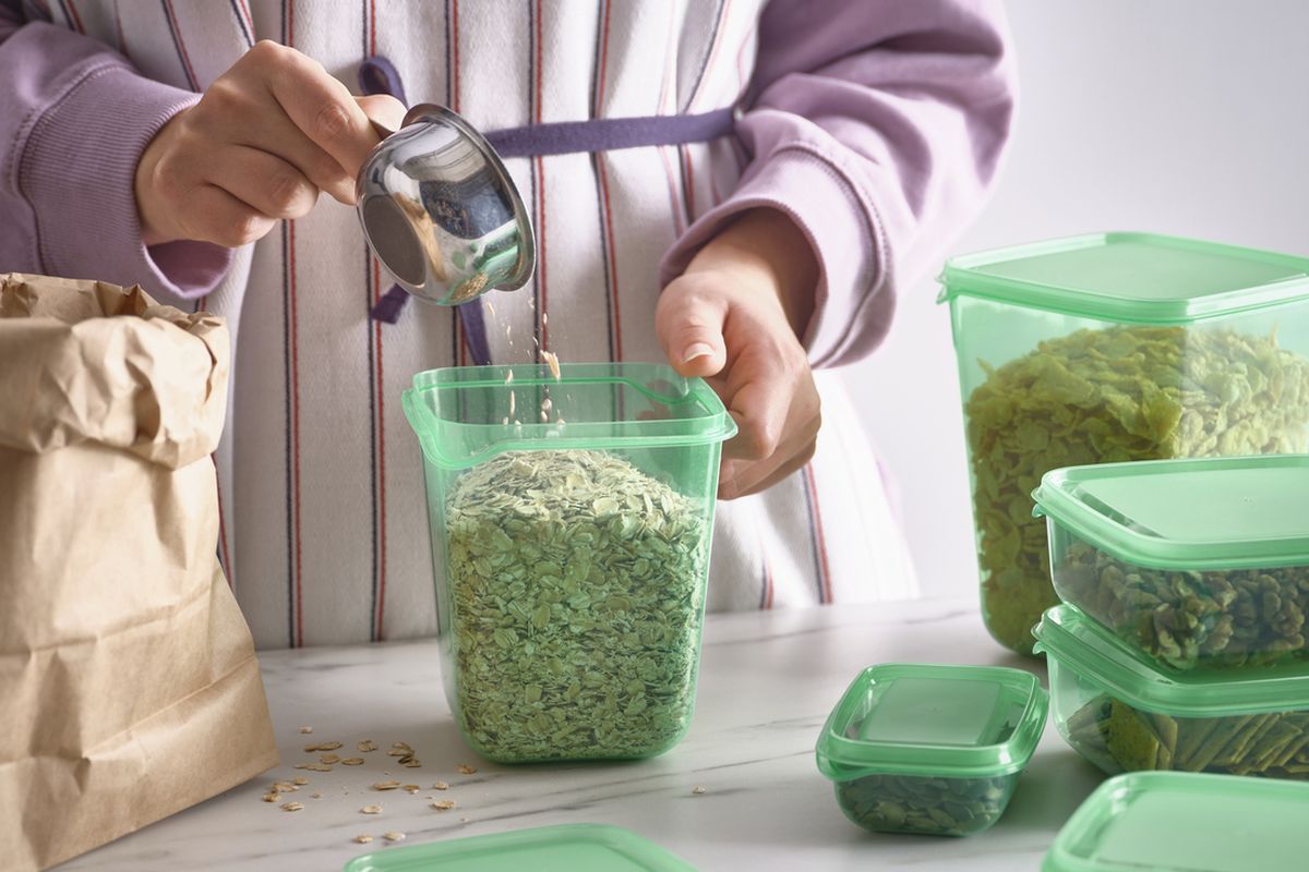 Tips Jitu Pilih Wadah Makanan Aman, Plastik Termasuk?