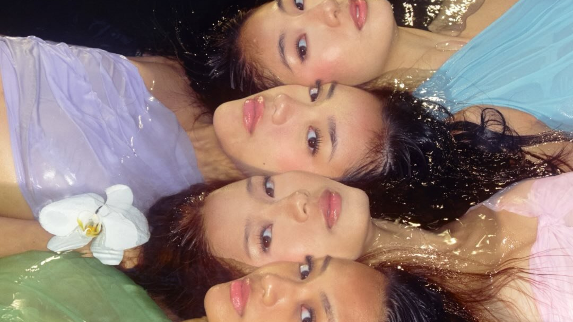 Grup Musik No Na Sukses Debut Perdana, Tampil Langsung Di LA