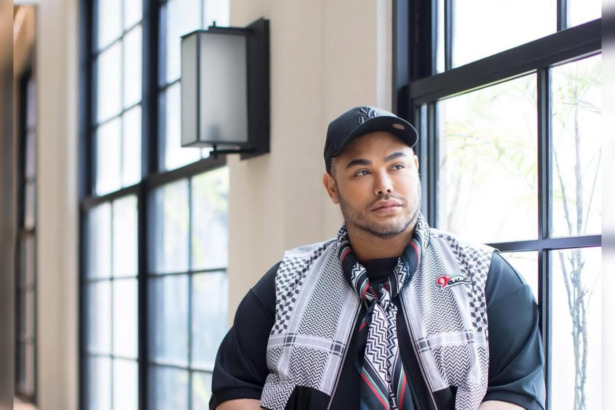 Desainer Dan Selebritas Ivan Gunawan Beri Bantuan Ke Palestina