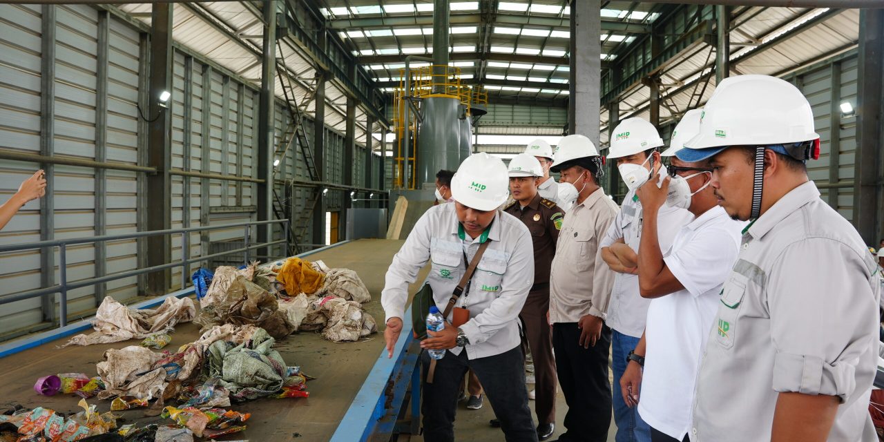 Rahasia Ekonomi Sirkular: Mengubah Sampah Menjadi Emas