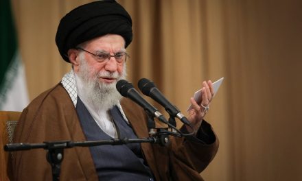 Khamenei Di Incar, Presiden Iran Langsung Ultimatum Perang