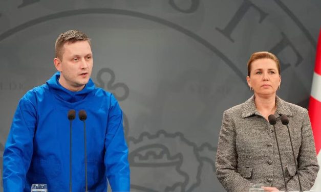 PM Greenland Tegaskan Tolak Gabung Amerika Serikat