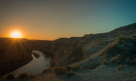 Fenomena Sungai Green di Colorado Mengalir Melawan Gravitasi