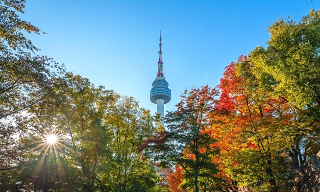 Namsan Seoul Tower, Ikon Wisata Romantis Di Jantung Kota Seoul