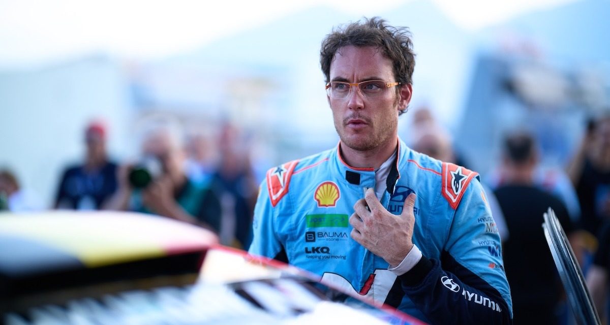 Thierry Neuville, Bintang Reli Belgia Konsisten Di Papan Atas WRC