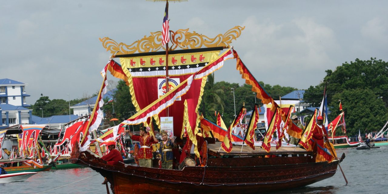 Lepa Lepa Perahu Tradisional Bugis Yang Sarat Nilai Budaya