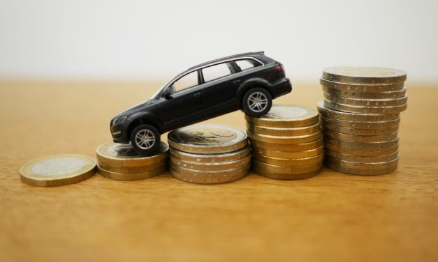 Cara Menentukan Harga Jual Mobil Bekas Anda