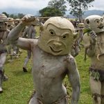 Fakta Unik Suku Asaro Dan Rahasia Di Balik Topeng Lumpur