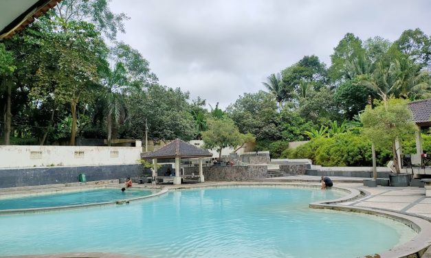 Kolam Air Panas Belerang, Destinasi Wisata Penderita Gatal Kulit