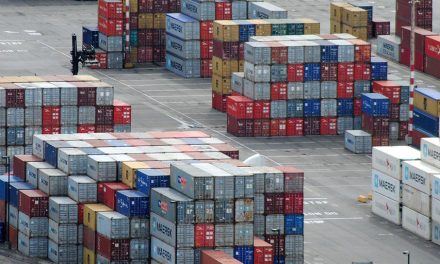 Penurunan Ekspor Global, Pengaruh Sektor Perdagangan Dunia