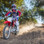 Honda CRF150L Motor Trail Tangguh Untuk Segala Medan