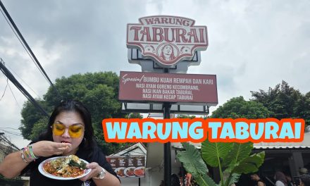 Cita Rasa Unik Ayam Goreng Kecombrang Taburai Bikin Nagih