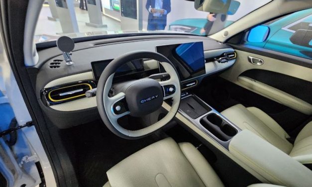 Chery New QQ Mobil Unik Dengan Interior Dan Eksterior Futuristik