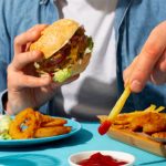 Mengenal Cheating Day, Berikut Manfaat Dan Tips Menerapkannya