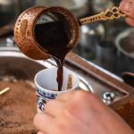 Kopi Turki Rasa Ritual Dengan Pembuatan Yang Kuno