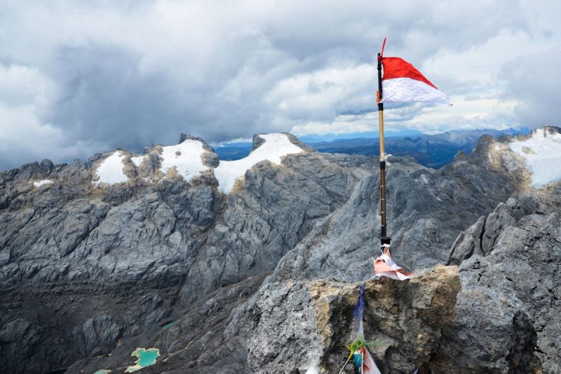 Carstensz Pyramid