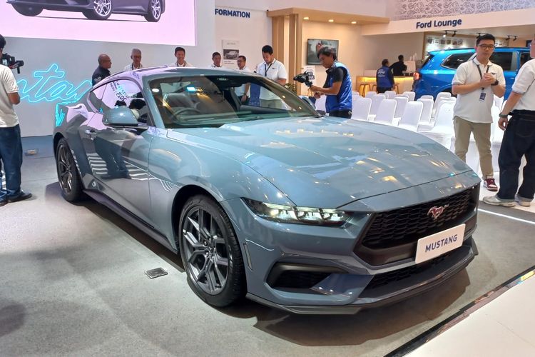 Mobil Mustang Simbol Keperkasaaan Para Pria Penyuka Mobil