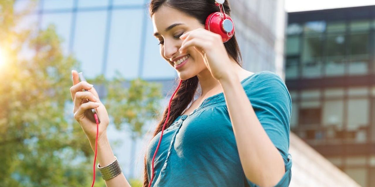 Pengaruh Lagu Galau Terhadap Kesehatan Jantung